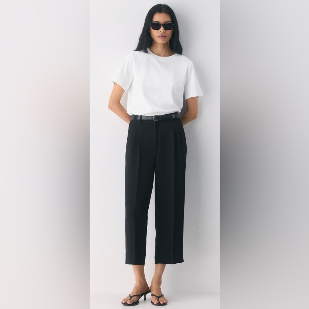 ARITZIA The Effortless Pant Cropped - Crepette